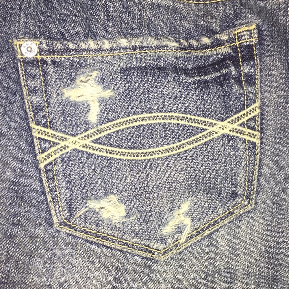 A n F jean shorts - Picture 7 of 8